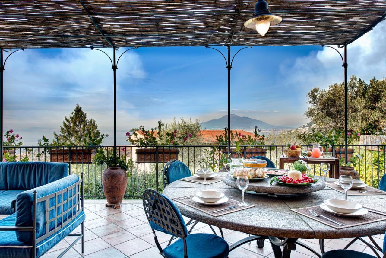 Casa Vacanze Villa Antonella By Gocce Vico Equense Luaran gambar
